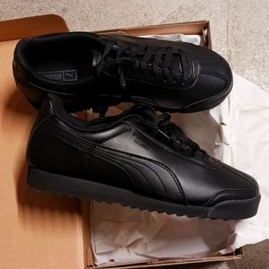 NIOB Puma Roma Junior All Black 5.5C
